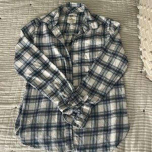American Eagle soft flannel shirt